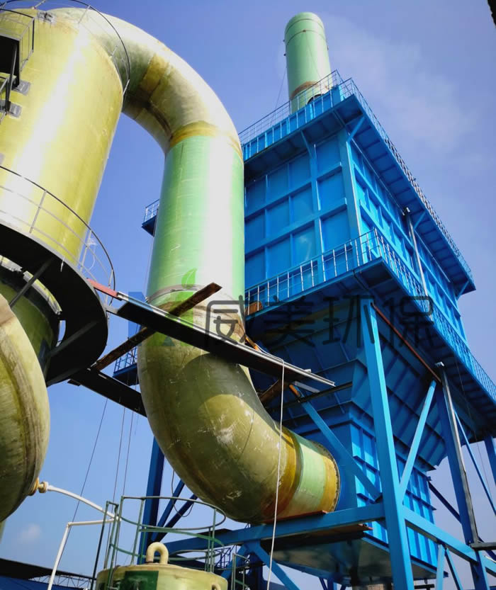 山東鄄城氰尿酸煙氣使用濕式電除塵器治理效果如圖，實現(xiàn)盡零排放，解決客戶后顧之憂